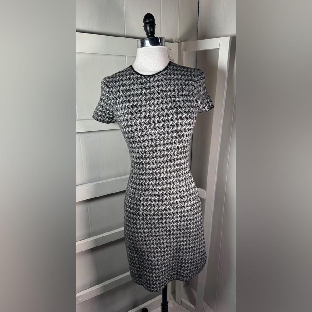 Theory Black & White Knit Houndstooth Midi Dress
